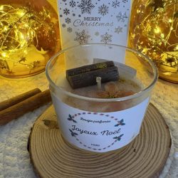 Bougie de Noel vanille canelle 100G