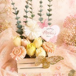 Bouquet de fleur oiseau jaune