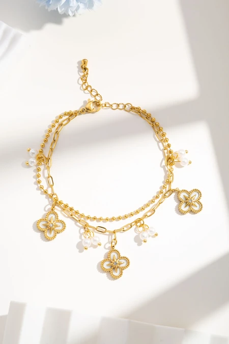 bracelet-trefle-quatre-petales-acier-inoxydable-dore-delicat-ajustable_dore_6a60990413c9b.jpg